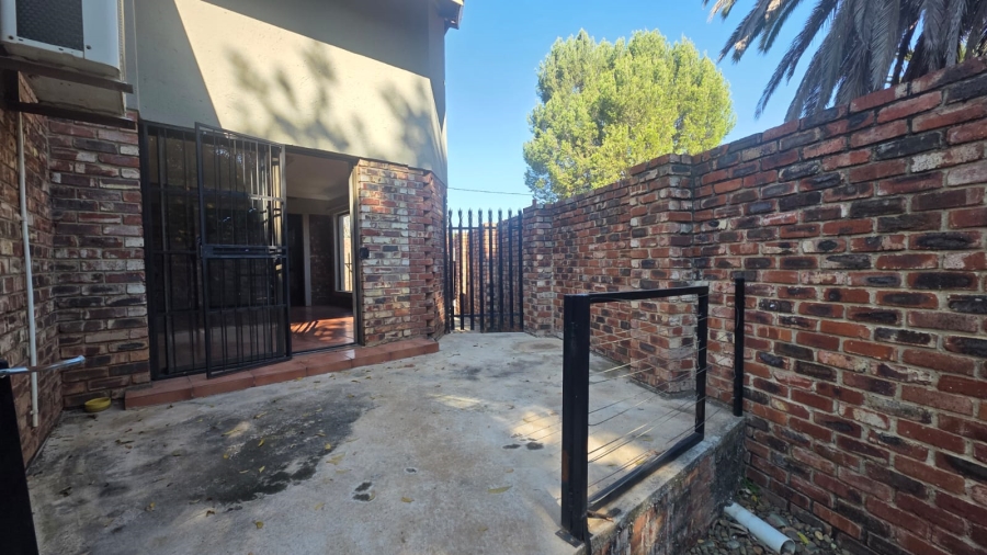 2 Bedroom Property for Sale in Wilkoppies North West